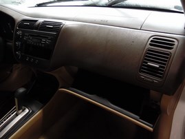 2005 Honda Civic LX White Coupe 1.7L AT #A23652